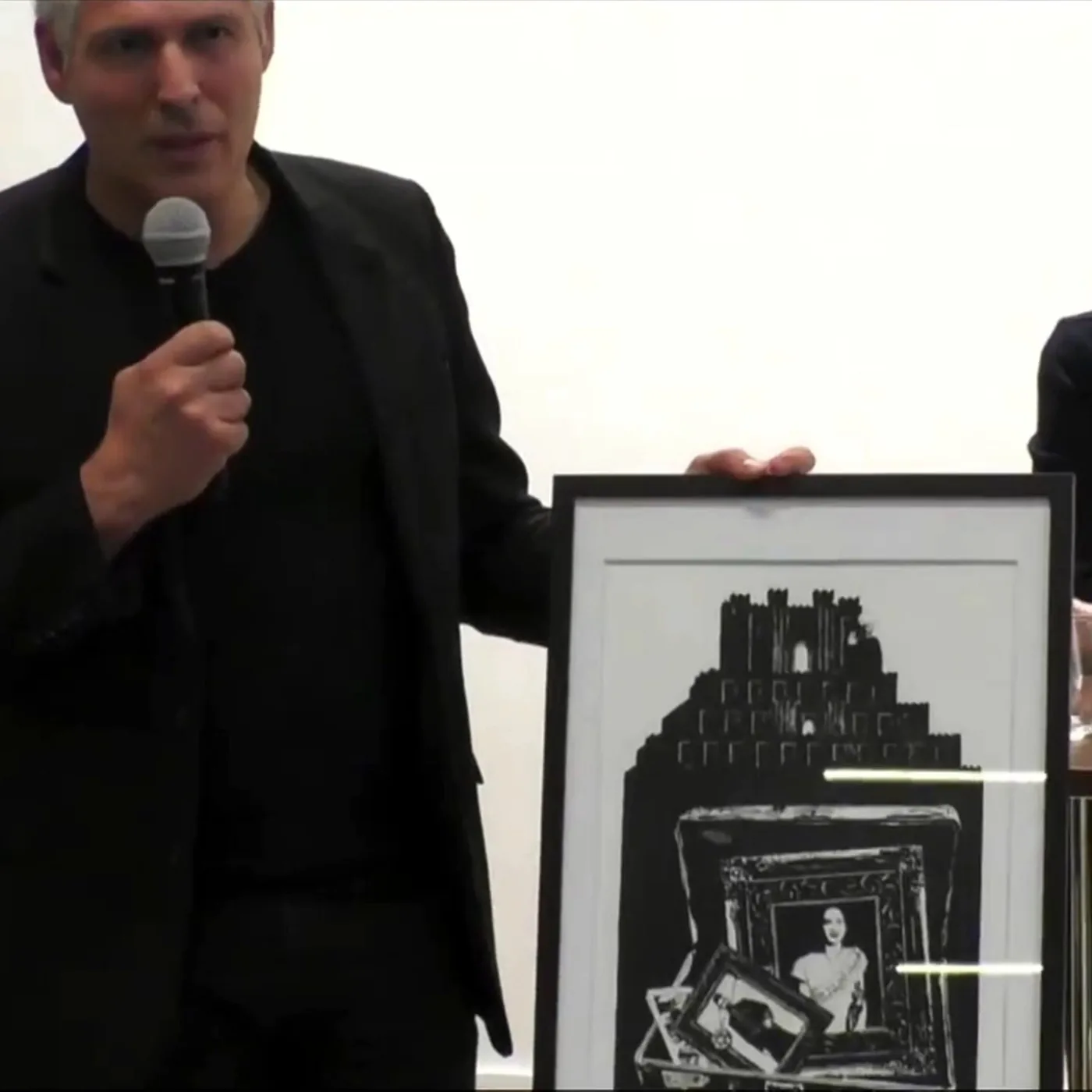 Alexandre Mitchell presenting West of Eden at Full Circle in Brussels in November 2024